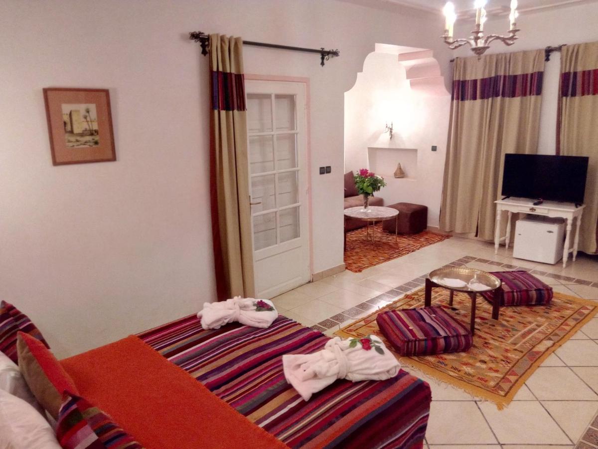 Hotel Le Tinsouline Zakura Zewnętrze zdjęcie