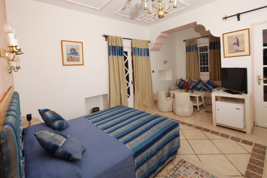 Hotel Le Tinsouline Zakura Pokój zdjęcie